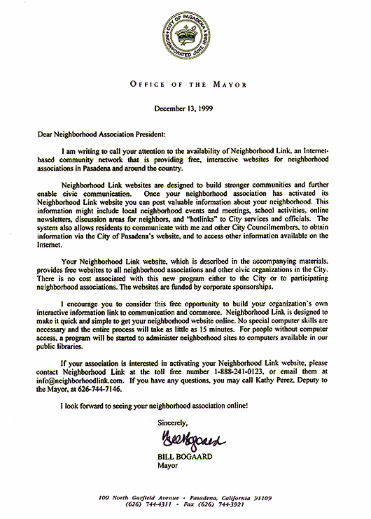 Pasadena Mayor Bill Bogaard